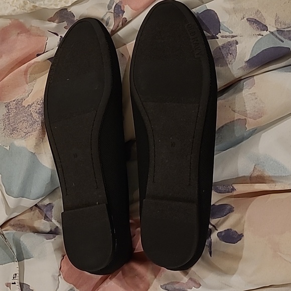 NWOT Old Navy Flats - Picture 1 of 4
